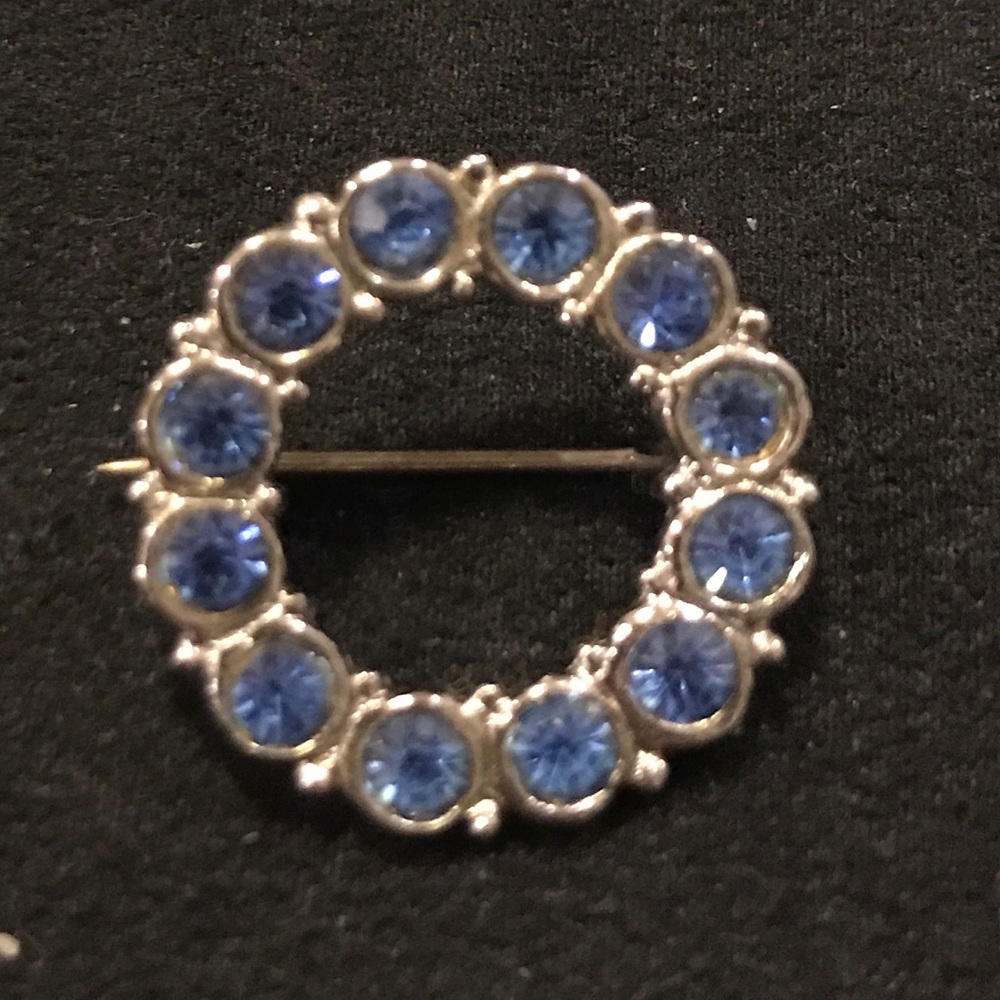 Vintage small Blue Rhinestone sweet brooch pin